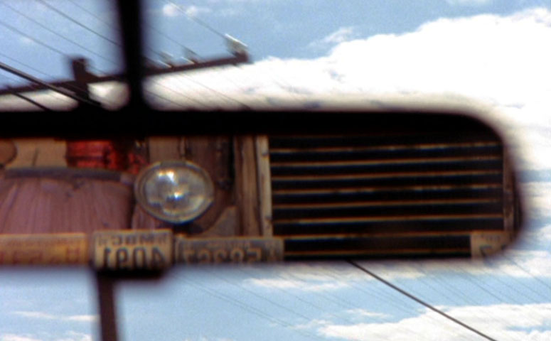 Truck reflected in car mirror in the Steven Spielberg (TV) movie ‘Duel’